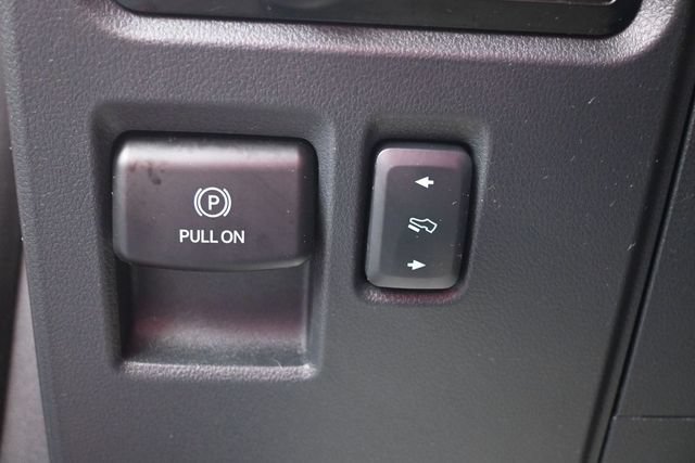 Certified 2023 Ford F150 Lariat AWD/4WD image 9