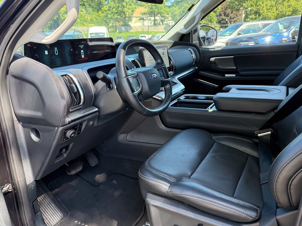 Certified 2026 Ford Expedition Max Platinum AWD/4WD image 18