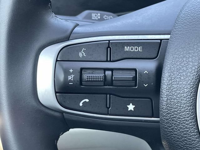 Used 2024 Kia Sportage EX FWD image 19
