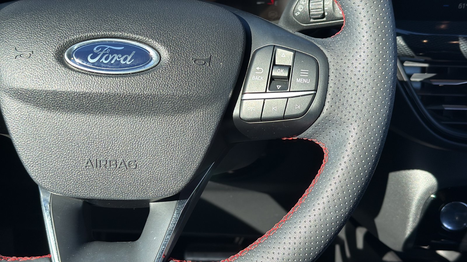 Certified 2023 Ford Escape ST-Line w/ Tech Pack #1 FWD image 15