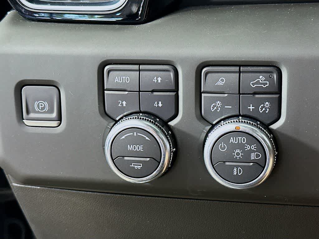 Used 2024 GMC Sierra 1500 Denali AWD/4WD image 27