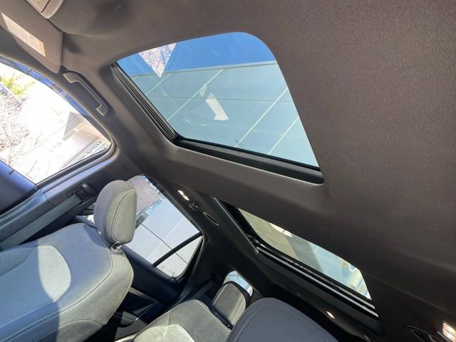 Certified 2018 Ford Explorer XLT w/ Equipment Group 201A AWD/4WD image 32