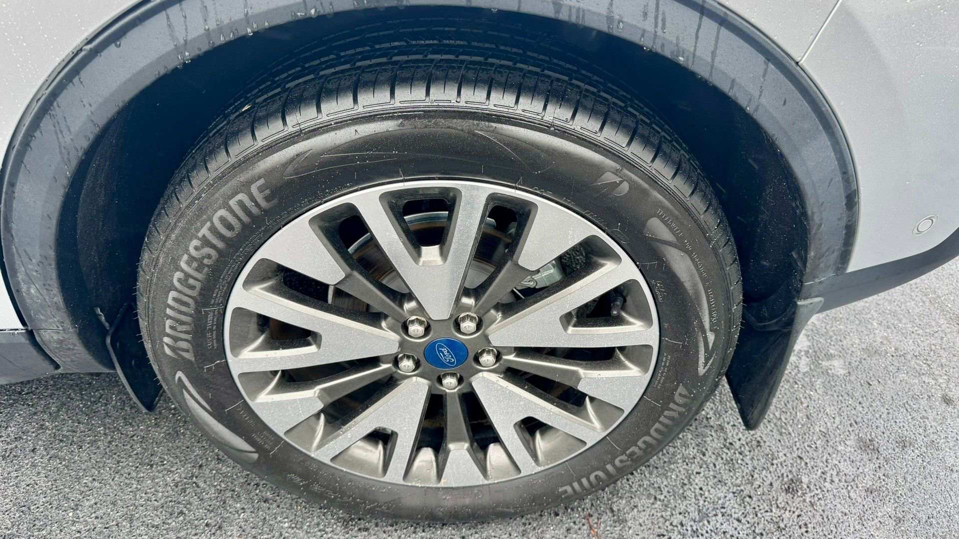 Certified 2020 Ford Escape Titanium w/ Titanium Premium Package 2.0 image 22