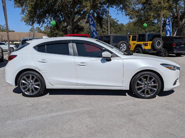 Used 2018 MAZDA MAZDA3 Grand Touring image 6