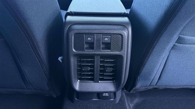 Certified 2026 Ford Bronco Heritage Edition AWD/4WD image 27
