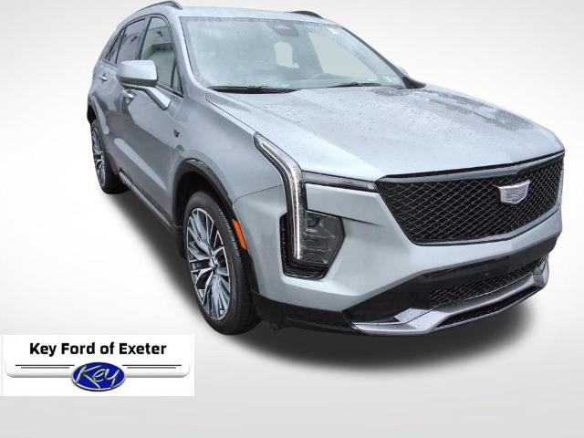 Used 2024 Cadillac XT4 Sport AWD/4WD image 2