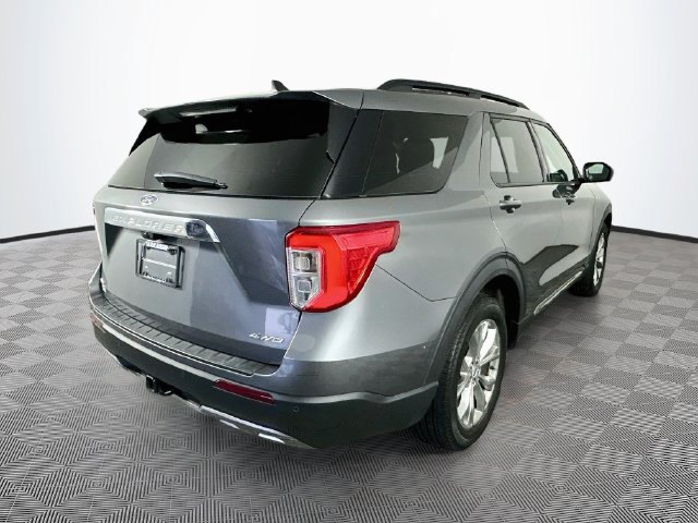 Certified 2023 Ford Explorer XLT w/ Equipment Group 202A AWD/4WD image 12