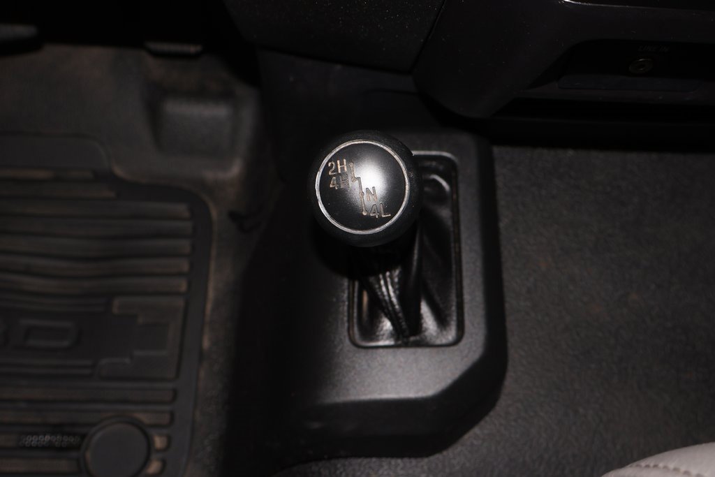 Certified 2017 Ford F550 4x4 Regular Cab Super Duty image 18