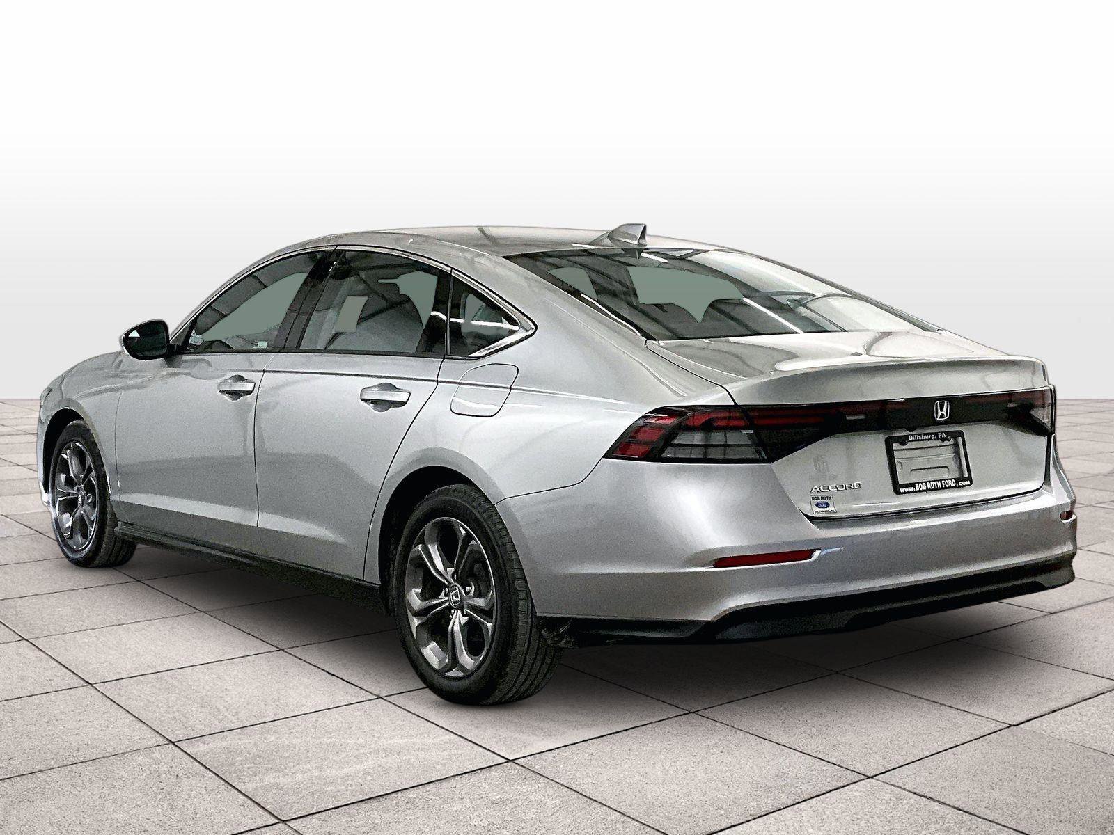 Used 2024 Honda Accord EX image 10