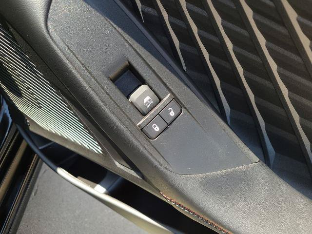 Used 2026 Dodge Charger Scat Pack AWD/4WD image 9