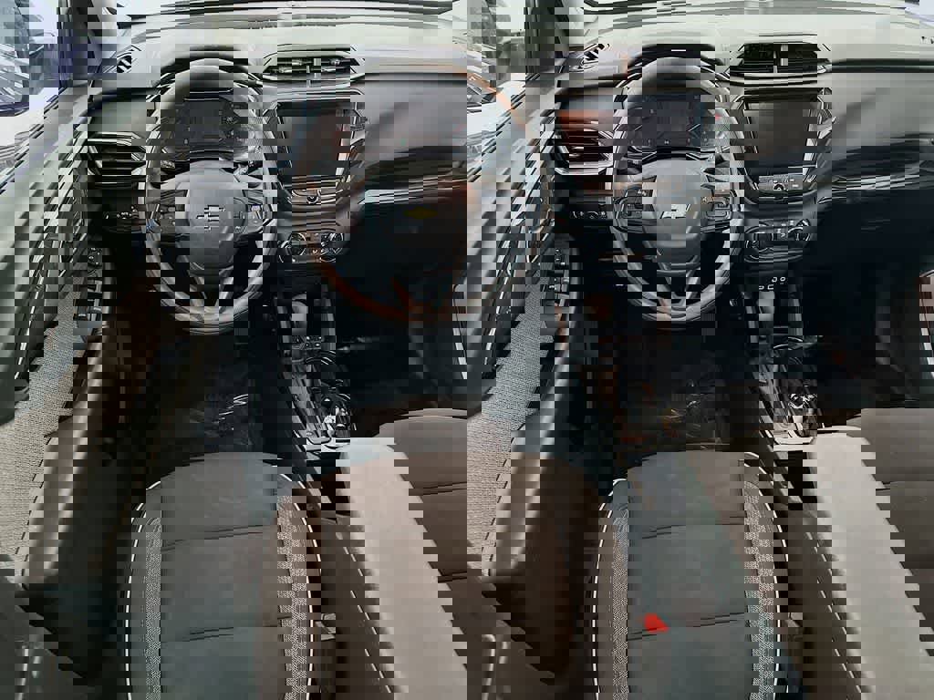 Used 2023 Chevrolet TrailBlazer LT w/ Convenience Package image 13