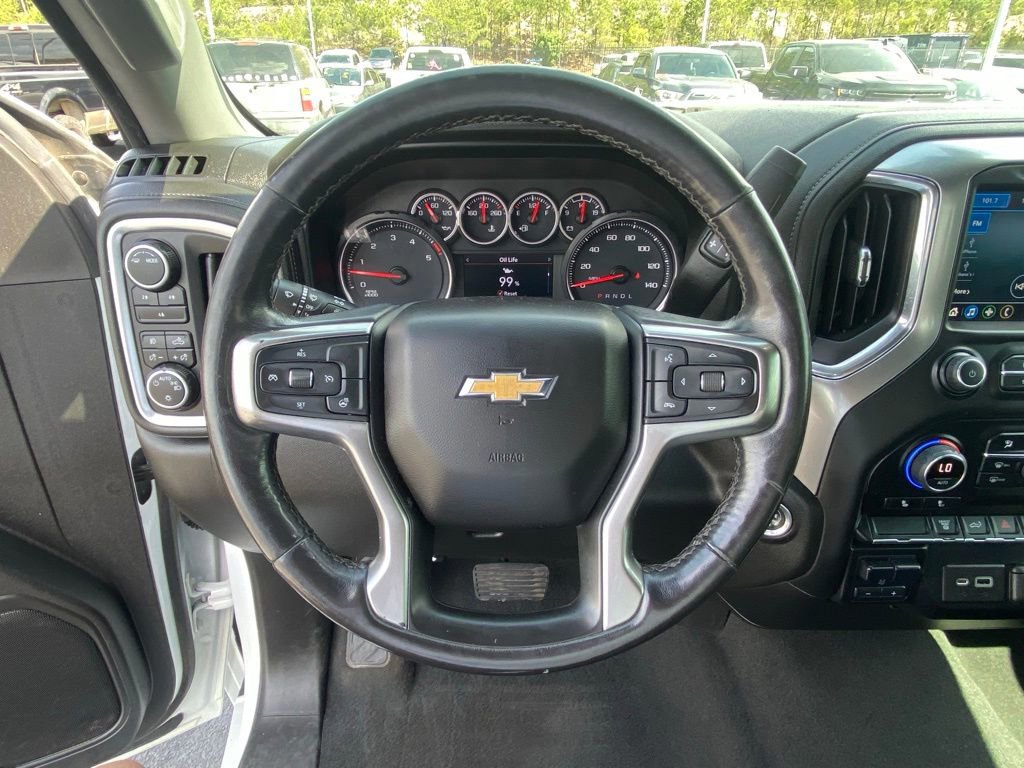 Used 2022 Chevrolet Silverado 2500 LT w/ Convenience Package image 13