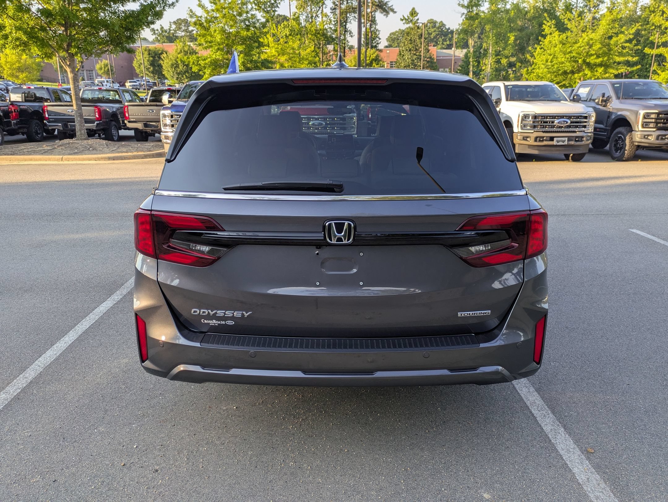 Used 2025 Honda Odyssey Touring image 5