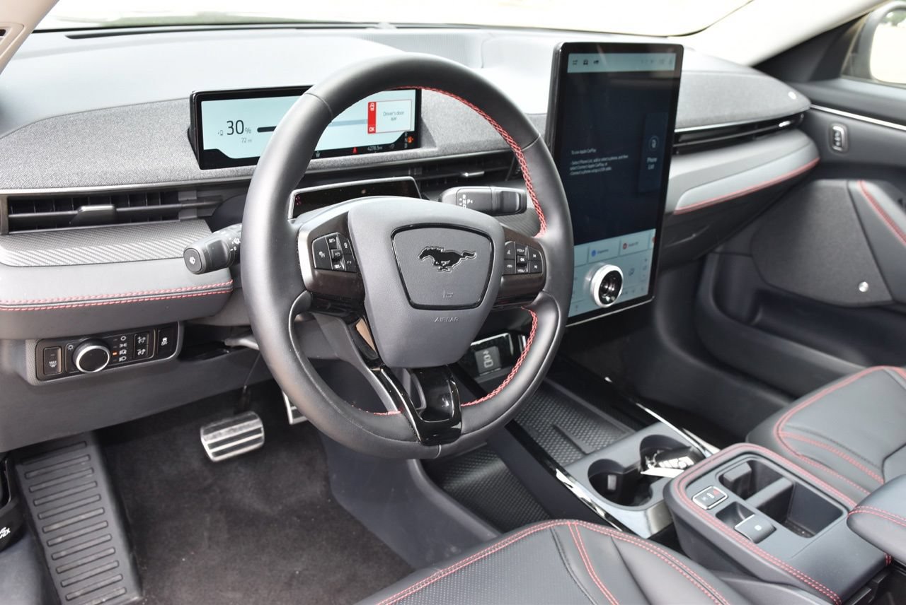 Certified 2025 Ford Mustang Mach-E Premium w/ Sport Appearance Package AWD/4WD image 9