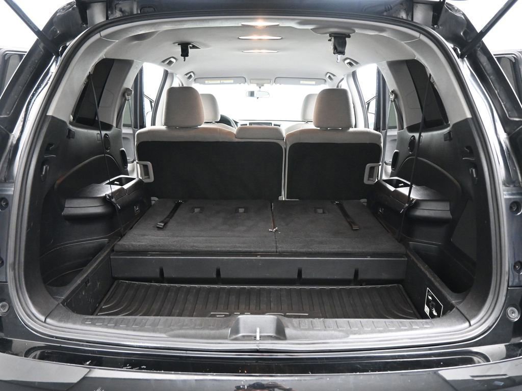 Used 2017 Honda Pilot EX image 47