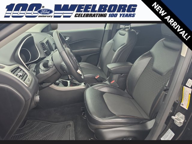 Used 2017 Jeep Compass Latitude w/ Popular Equipment Group AWD/4WD image 10