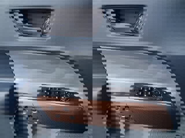 Certified 2022 Ford Maverick Lariat w/ Lariat Luxury Package image 16