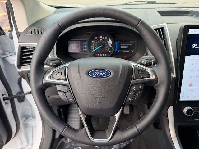Certified 2024 Ford Edge SEL w/ Convenience Package AWD/4WD image 24