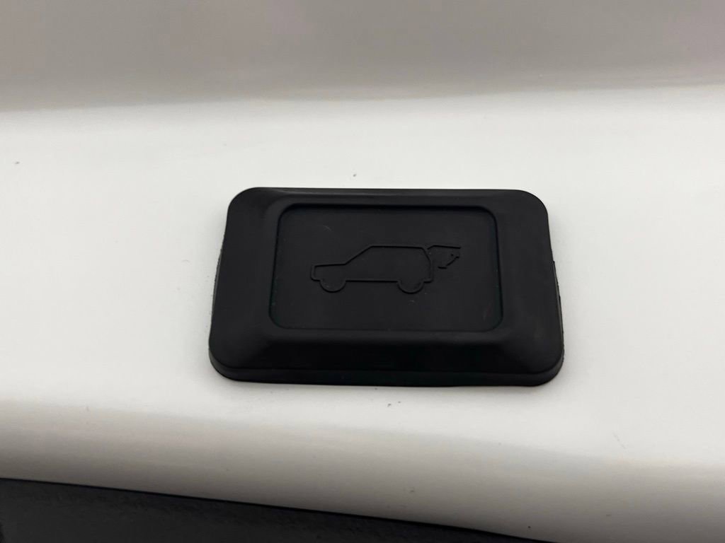 Used 2023 Toyota RAV4 SE w/ Weather & Moonroof Package AWD/4WD image 14