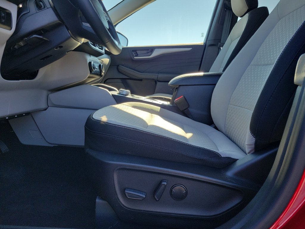 Certified 2023 Ford Escape Active FWD image 19