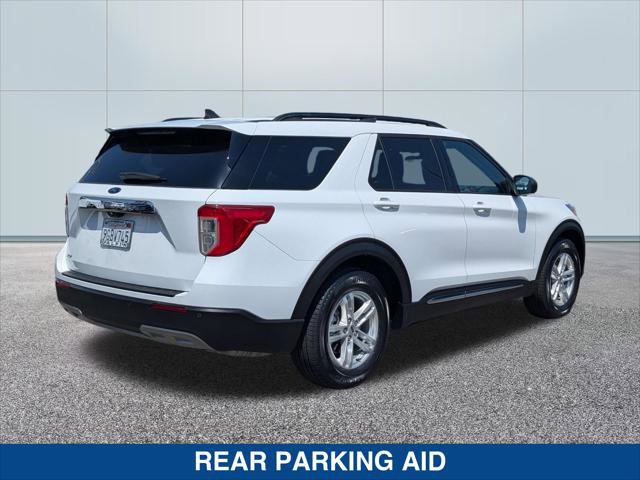 Certified 2023 Ford Explorer XLT w/ Equipment Group 202A RWD image 5