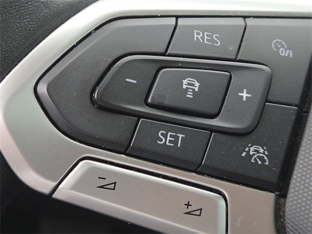 Used 2022 Volkswagen Jetta SE image 22