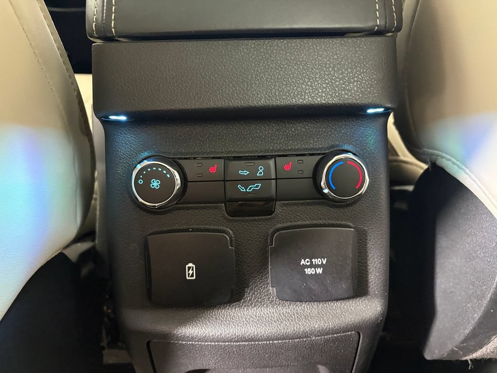 Certified 2018 Ford Explorer Platinum AWD/4WD image 31