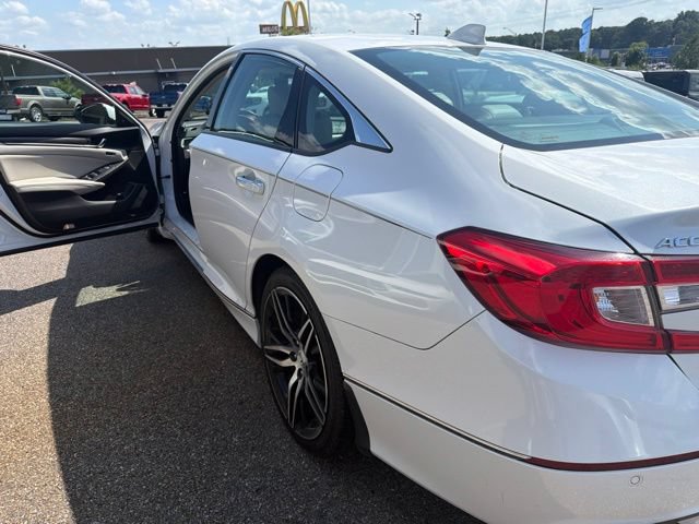 Used 2022 Honda Accord Touring image 5