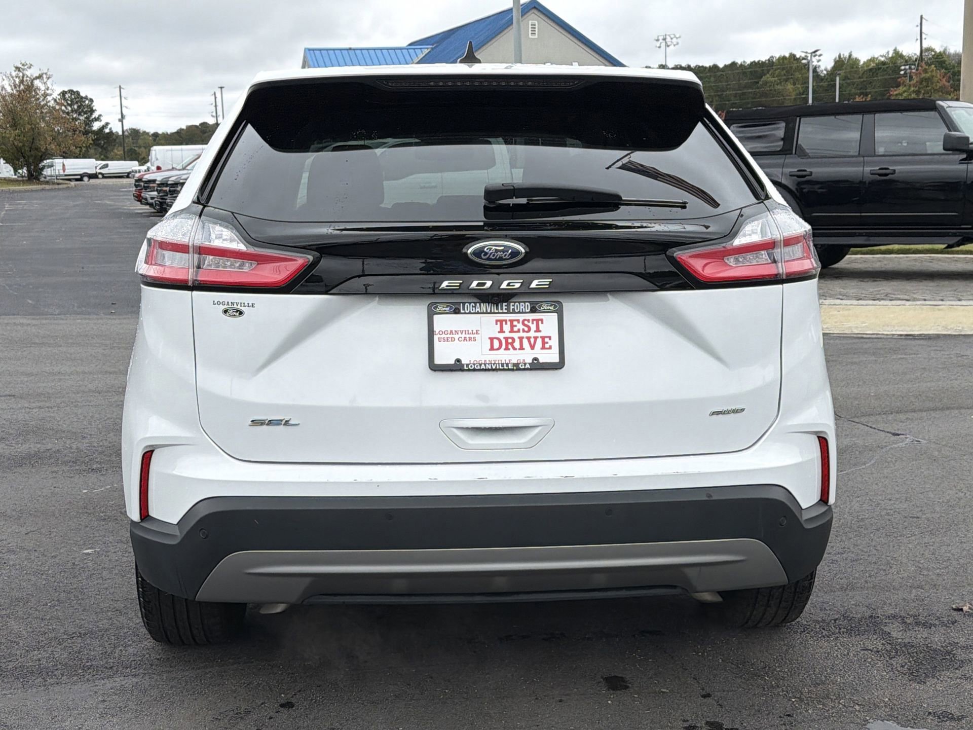 Certified 2024 Ford Edge SEL image 3