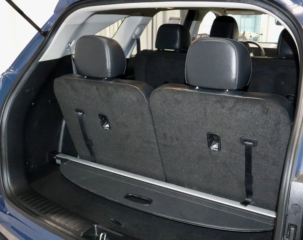 Used 2025 Kia Sorento S FWD image 15