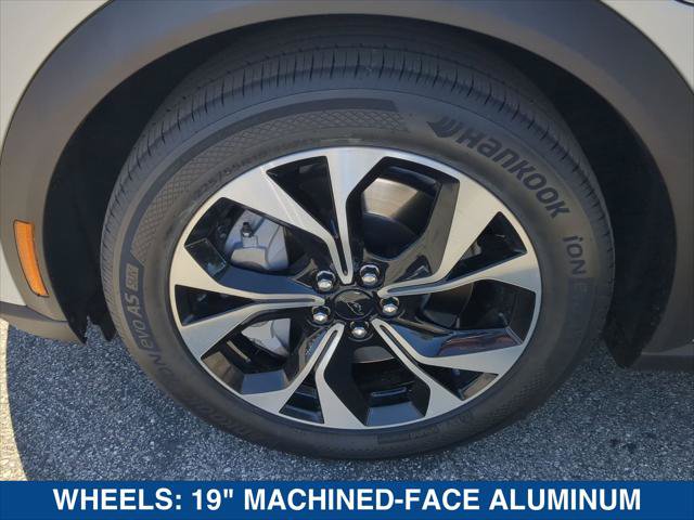 Certified 2024 Ford Mustang Mach-E Select RWD image 9