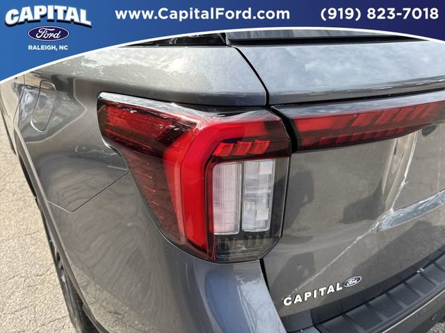 Certified 2025 Ford Explorer ST-Line w/ Premium Package image 15