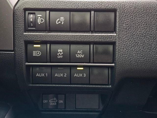 Used 2024 Toyota Tacoma TRD Off-Road w/ TRD Off Road Upgrade Package AWD/4WD image 35