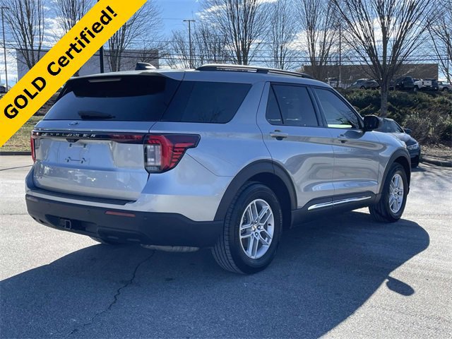 Certified 2025 Ford Explorer Active image 5