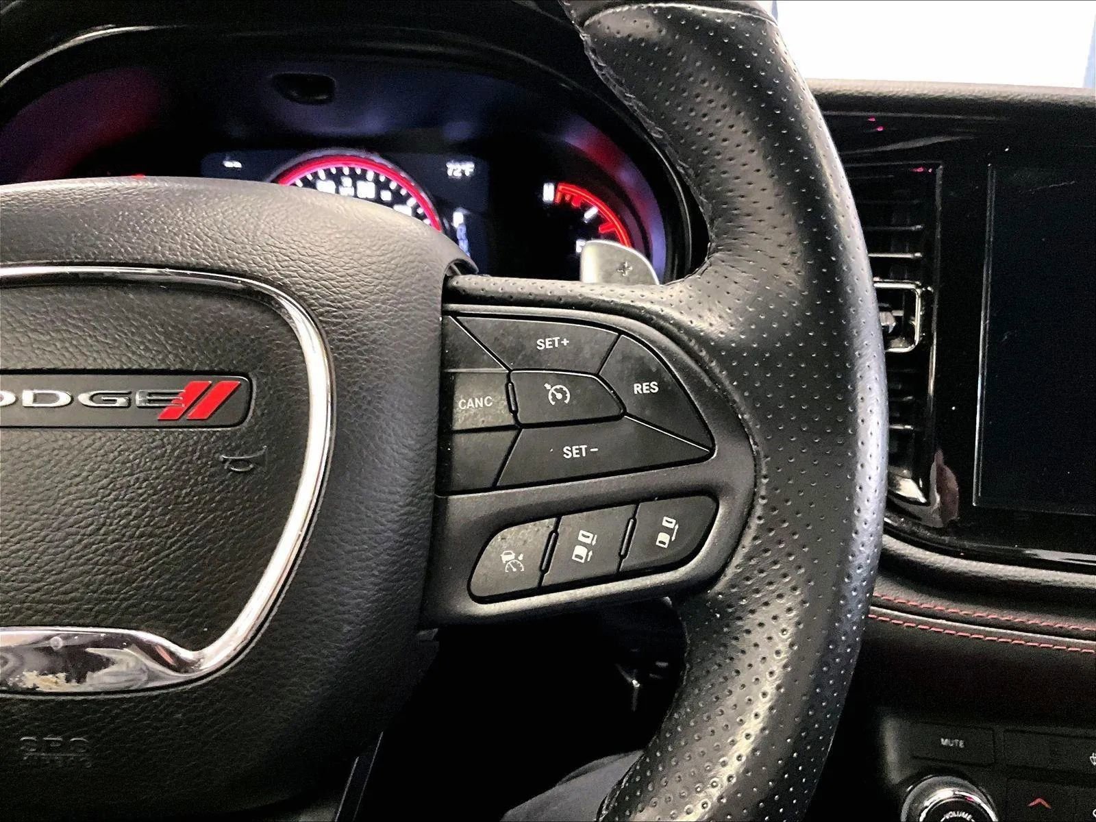 Used 2023 Dodge Durango GT AWD/4WD image 18