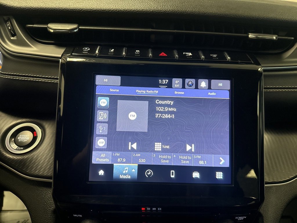 Used 2023 Jeep Grand Cherokee L Laredo image 26