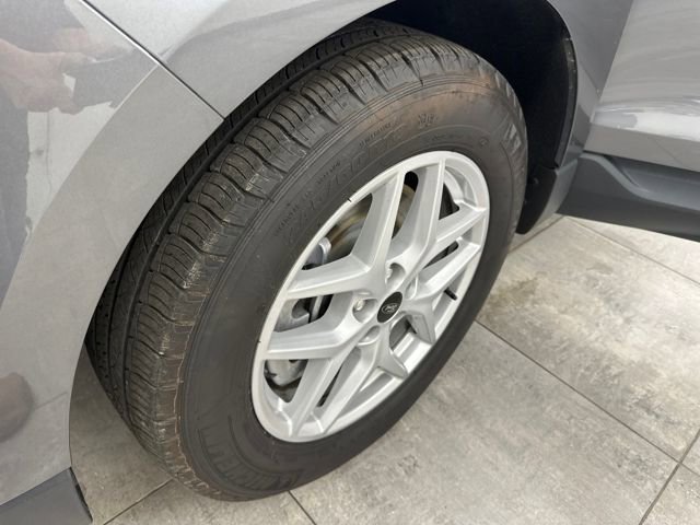 Certified 2024 Ford Edge SEL image 8
