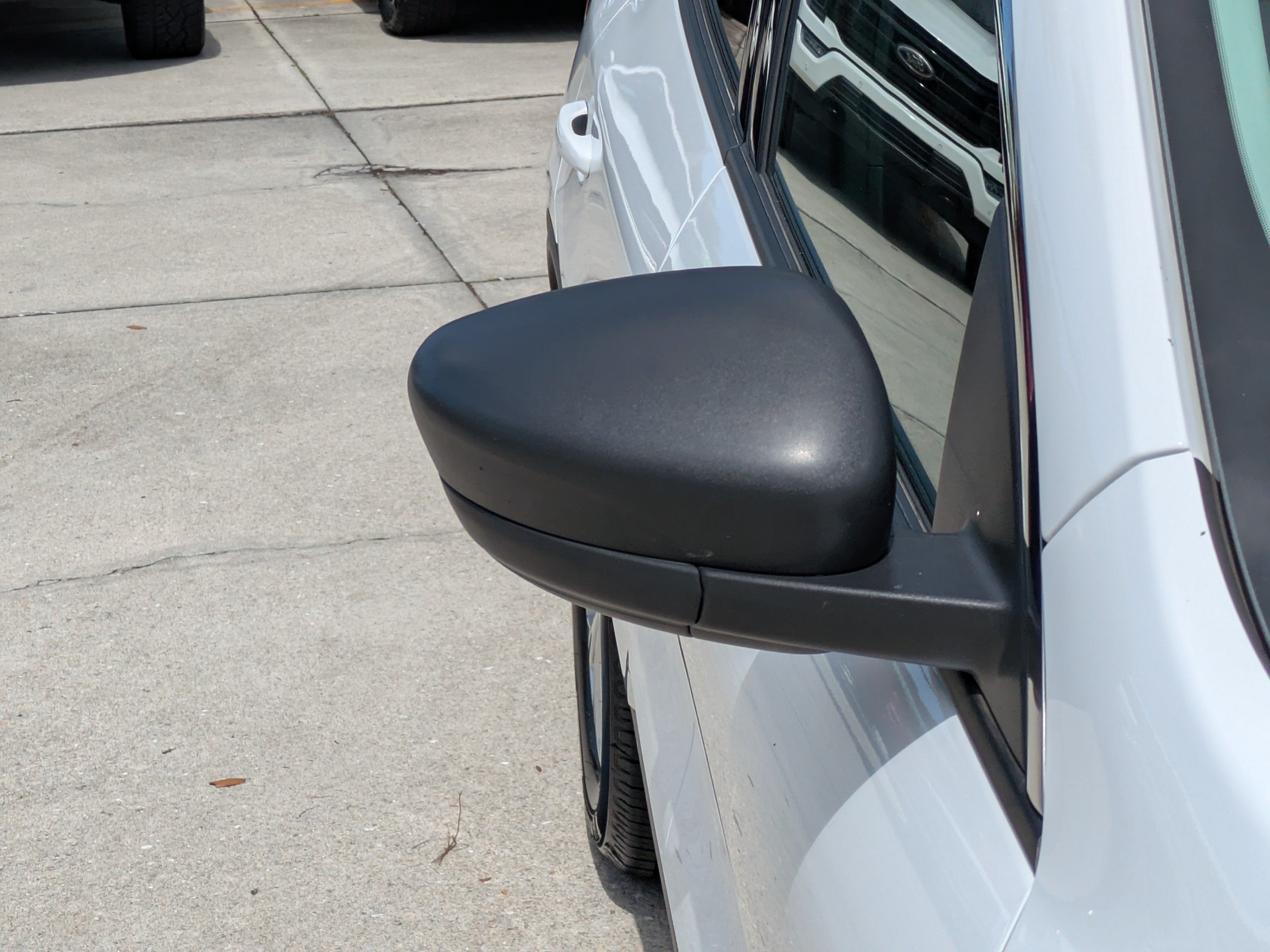 Certified 2024 Ford Escape Active FWD image 10