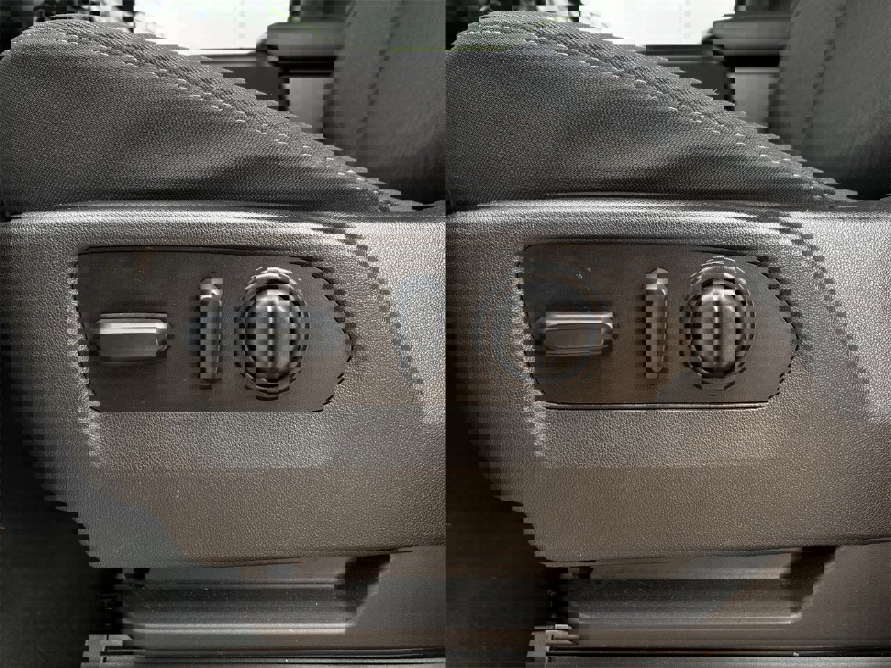 Used 2022 Chevrolet Silverado 1500 LT image 26