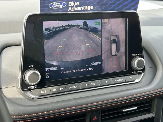 Used 2025 Nissan Rogue SV AWD/4WD image 38