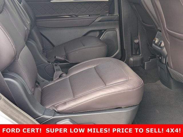 Certified 2026 Ford Explorer Platinum w/ LUX Leather Package AWD/4WD image 27