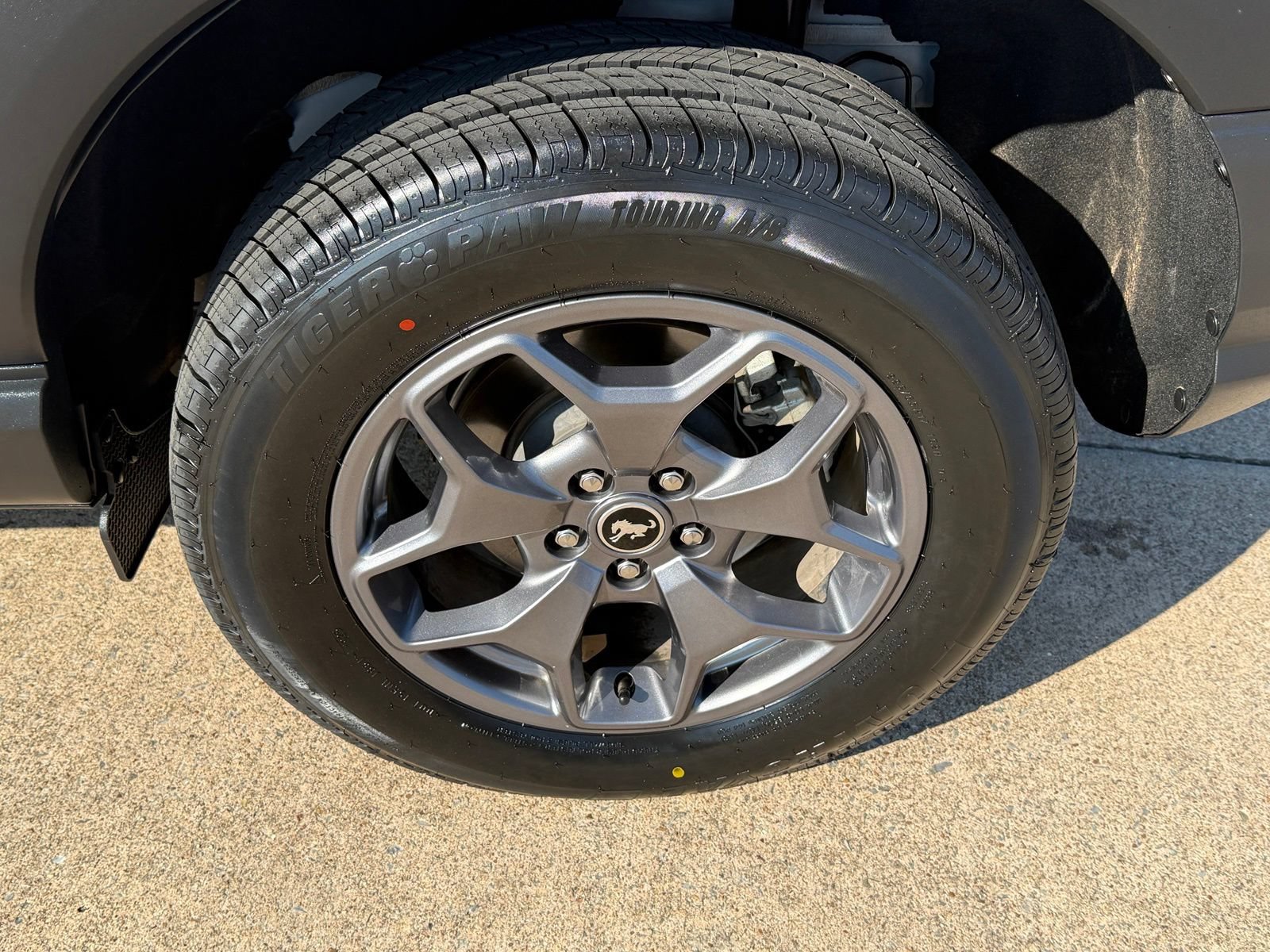 Certified 2024 Ford Bronco Sport Badlands AWD/4WD image 8