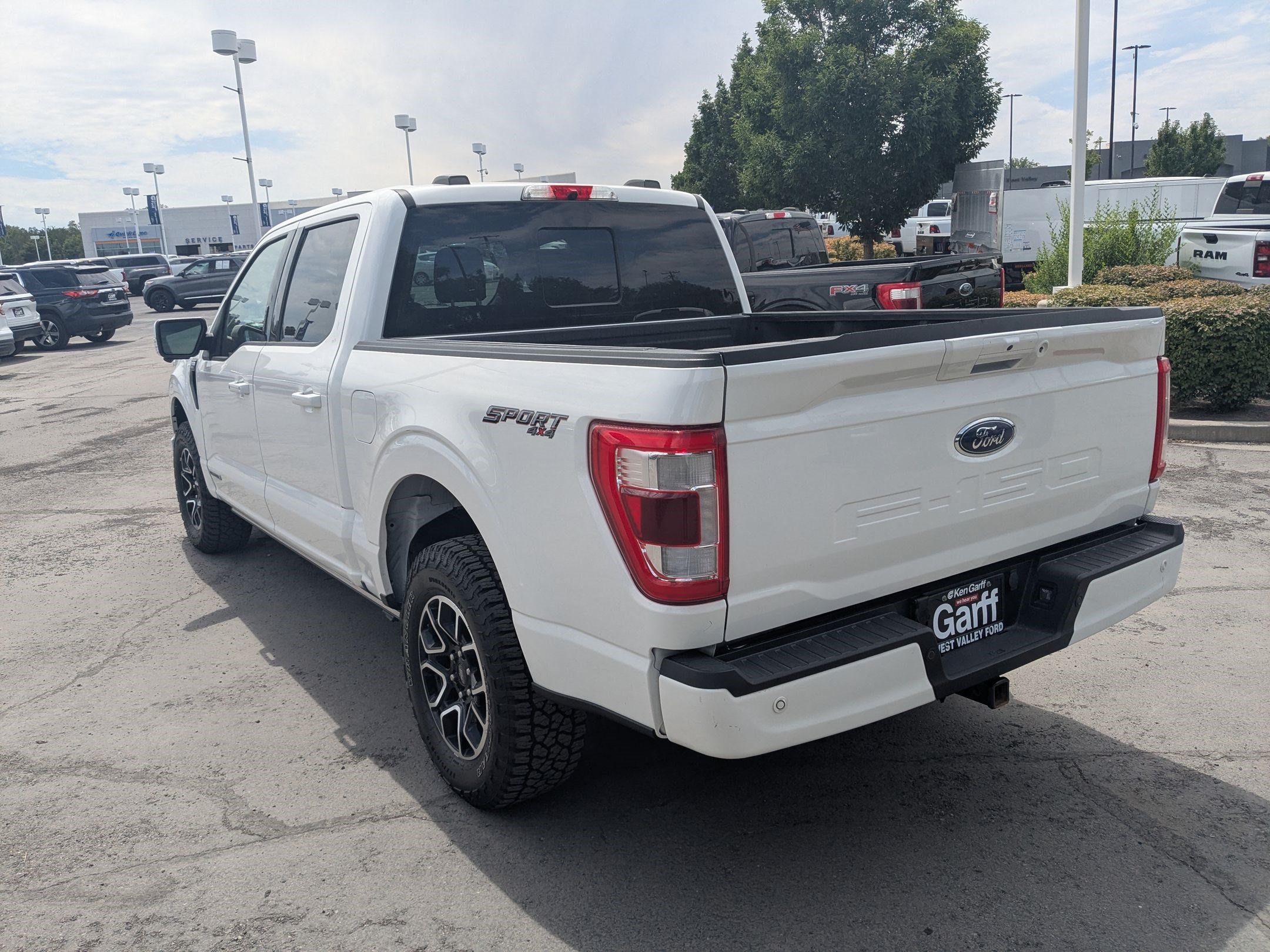 Certified 2022 Ford F150 Lariat w/ Equipment Group 502A High AWD/4WD image 9