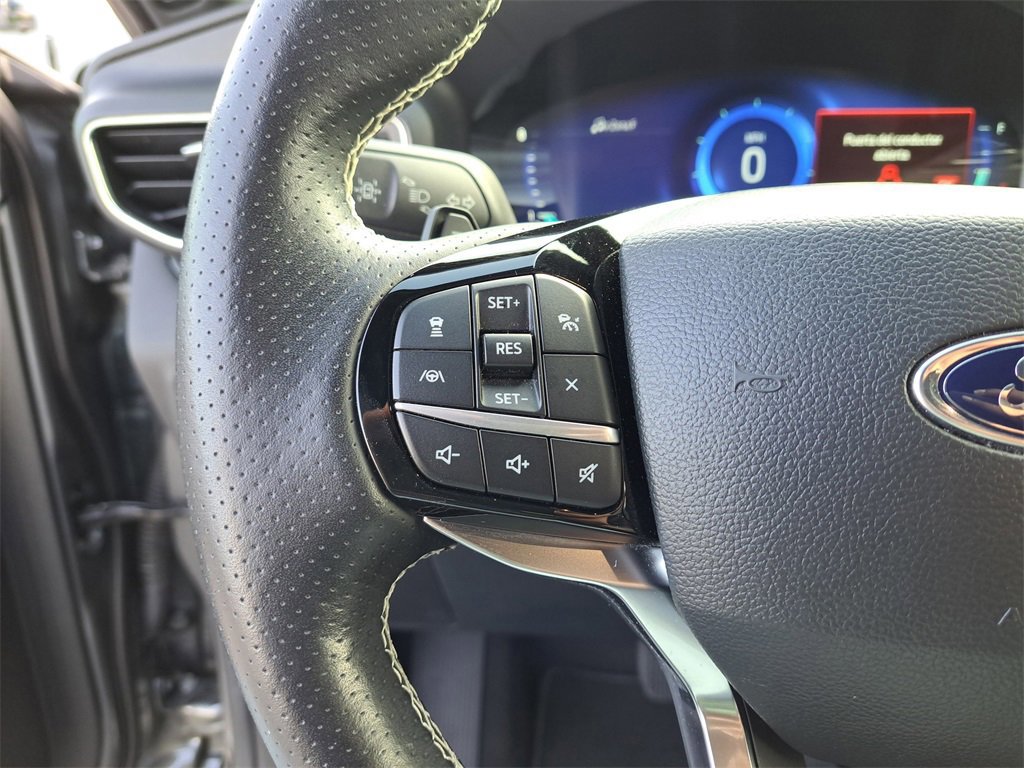 Certified 2022 Ford Explorer ST image 18