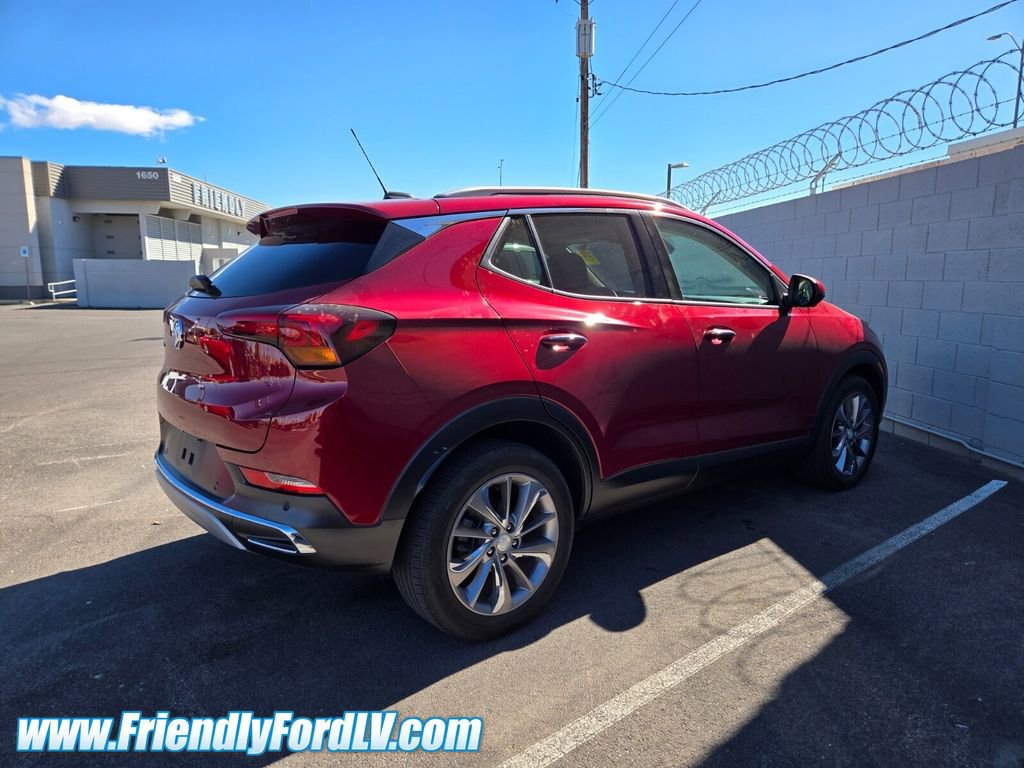 Used 2020 Buick Encore GX Essence w/ Experience Buick Package image 3