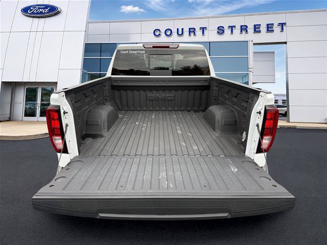 Used 2024 GMC Sierra 1500 Elevation w/ Preferred Package AWD/4WD image 16