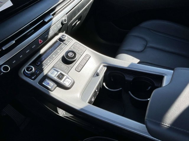 Used 2025 Hyundai Palisade SEL FWD image 24