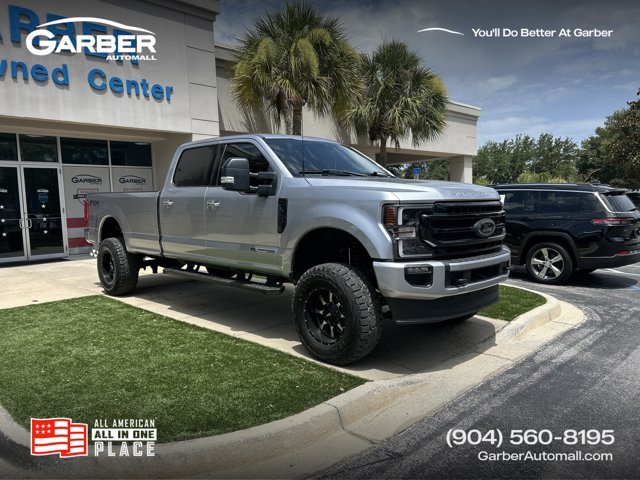 Certified 2022 Ford F350 Lariat w/ Black Appearance Package AWD/4WD image 1