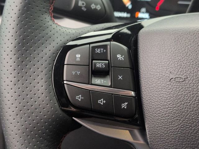Certified 2025 Ford Explorer ST-Line w/ ST-Line Street Pack image 19