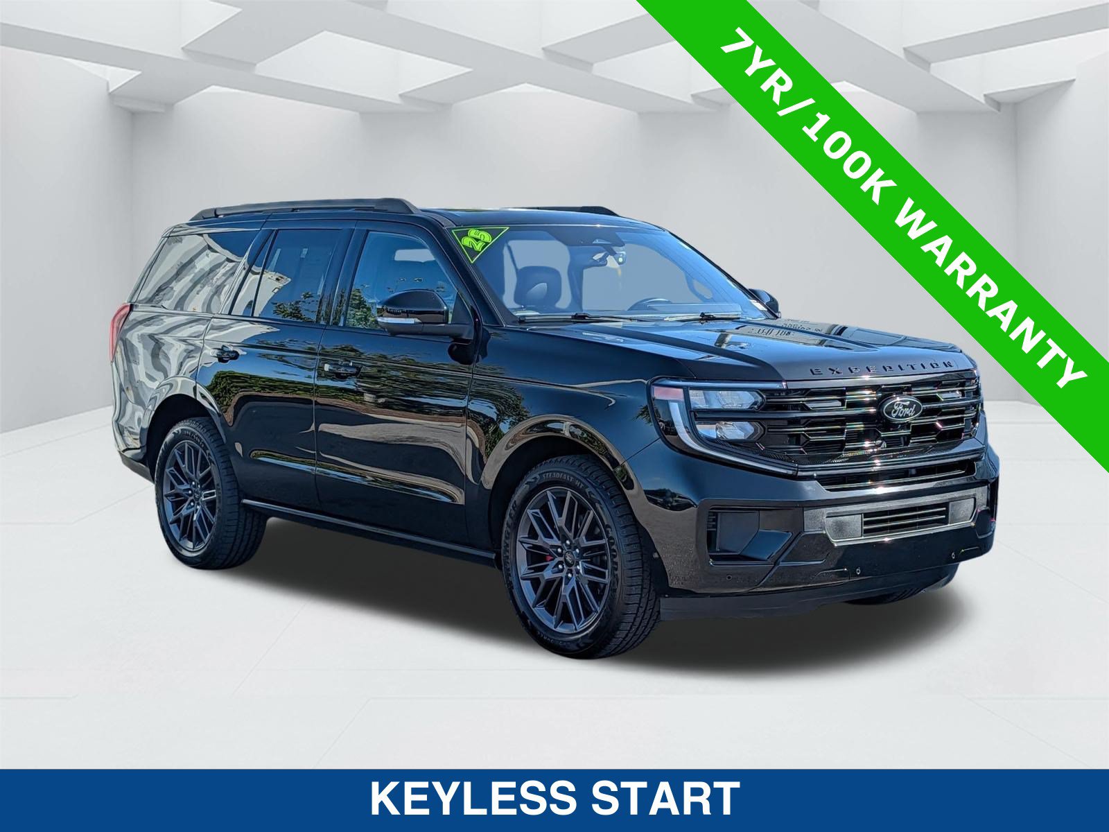 Certified 2025 Ford Expedition Platinum w/ Stealth Performance Package AWD/4WD image 3